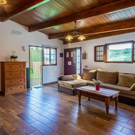 Cuevitas Del Gamonal Holiday home *