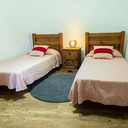 Holiday home Cuevitas Del Gamonal